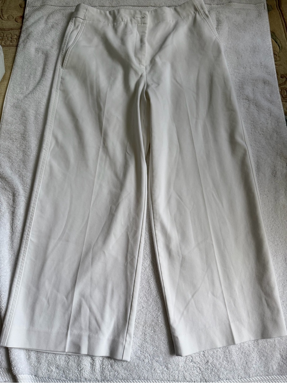 Ann Taylor White Cropped Wide-Leg Pants